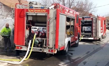 Është shuar zjarri në Butel 1, është djegur edhe një pjesë e çatisë së barakës aty pranë