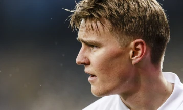 Arsenal's Odegaard back in London after being ruled out for Norway