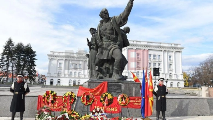 Свечено доделени наградите 13 Ноември за придонес во развојот, севкупниот напредок и афирмација на градот Скопје