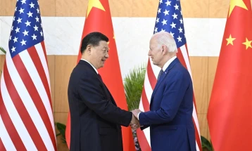 Xi: China wants to maintain stable relationship with the US