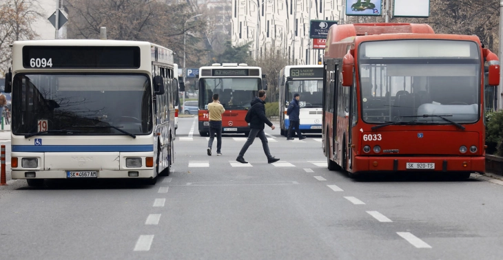 Private bus transporters to join public transportation as of Monday, but not in full capacity