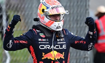 Viva Verstappen: Dutchman claims fourth consecutive F1 title in Vegas