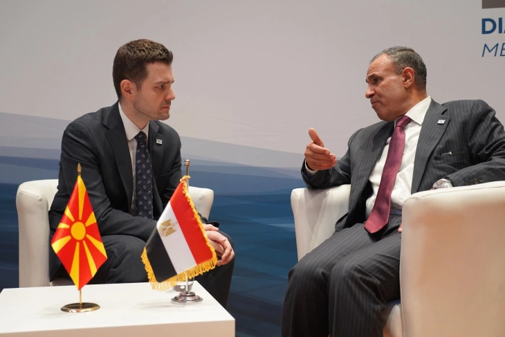 Foreign Minister Mucunski meets Egyptian counterpart Abdelatty 