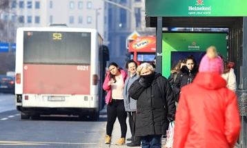 Transportuesit privatë në Shkup sërish i kanë tërhequr nga qarkullimi  autobusët e tyre