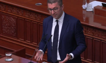 Mickoski: Nuk kemi platformë kundër shqiptarëve, por platformë kundër përfituesve partiakë dhe kriminelëve