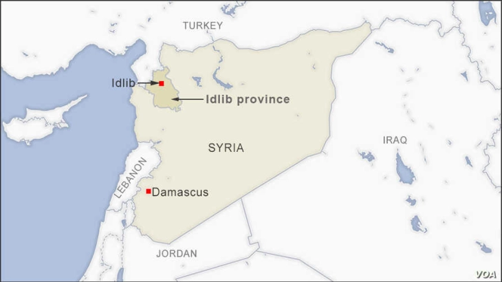 Kryengritësit në Idlib janë sulmuar nga aeroplanët sirianë dhe rusë