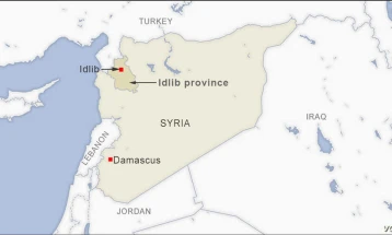 Kryengritësit në Idlib janë sulmuar nga aeroplanët sirianë dhe rusë