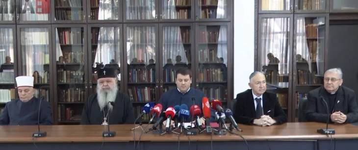 Religious heads call for coexistence and respect for state and ethnic community symbols