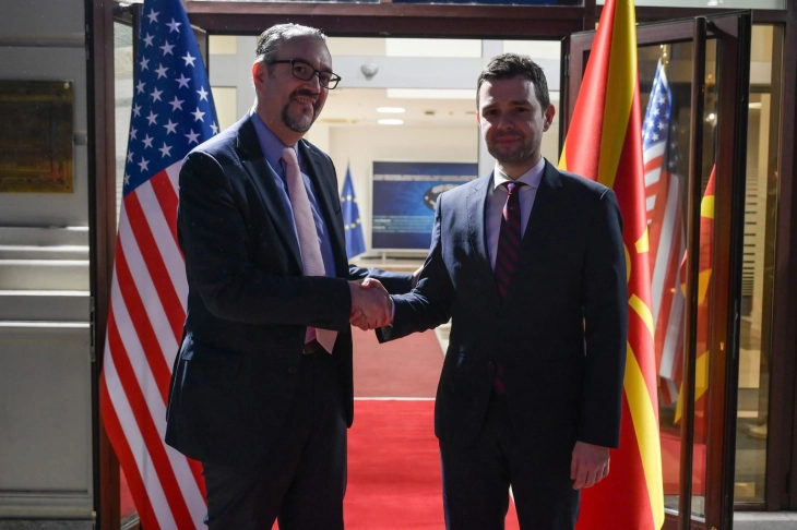 FM Mucunski meets US Deputy Assistant Secretary Kasanof