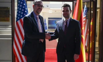 FM Mucunski meets US Deputy Assistant Secretary Kasanof