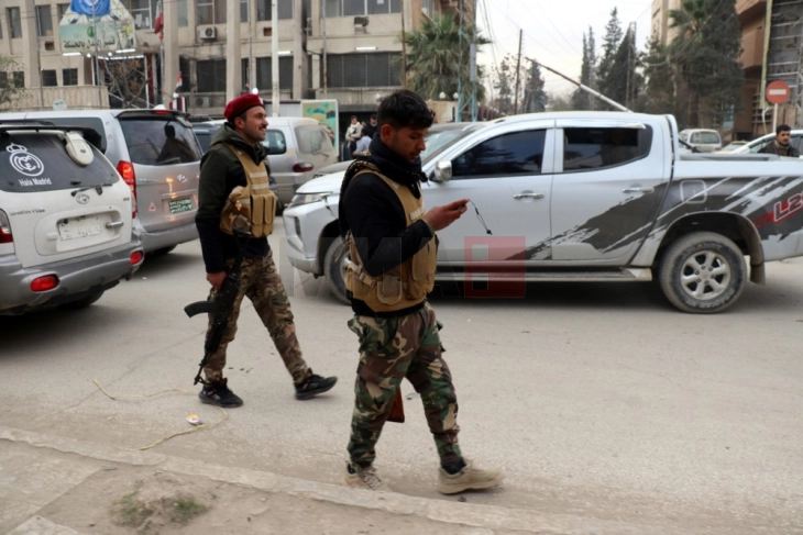 Rebelët sirianë kanë vendosur orë policore në Damask deri në orët e para të mëngjesit