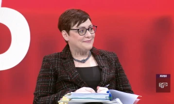 Dimitrieska-Koçoska: Norma më të larta të rritjes sesa ato që ishin projektuar, borxh më i ulët publik dhe realizim i lartë i investimeve kapitale