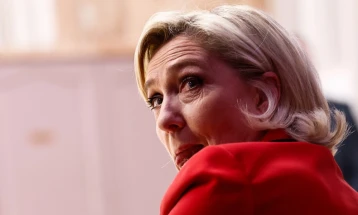 Marin Le Pen do të fitonte më së shumti vota në rrethin e parë të zgjedhjeve presidenciale nëse ato do të mbaheshin këtë të diel