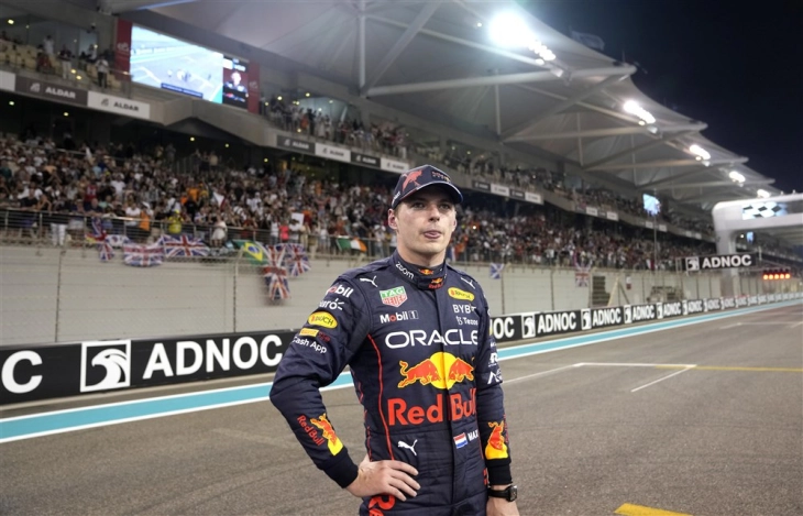 Verstappen appears to complete swearing punishment in Rwanda