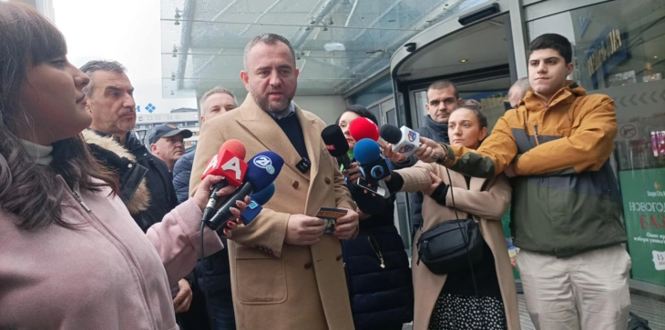 Toshkovski: Four arrested in Struga and Gostivar, suspected of planning events that could threaten Macedonia's security