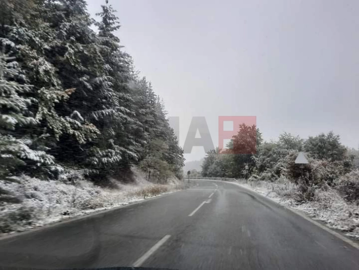 Ndalesë për lëvizje të automjeteve të rënda transportuese në rrugët Dibër - Mavrovë, Tetovë - Kodra e Diellit dhe Gostivar - Kërçovë përmes Strazhës