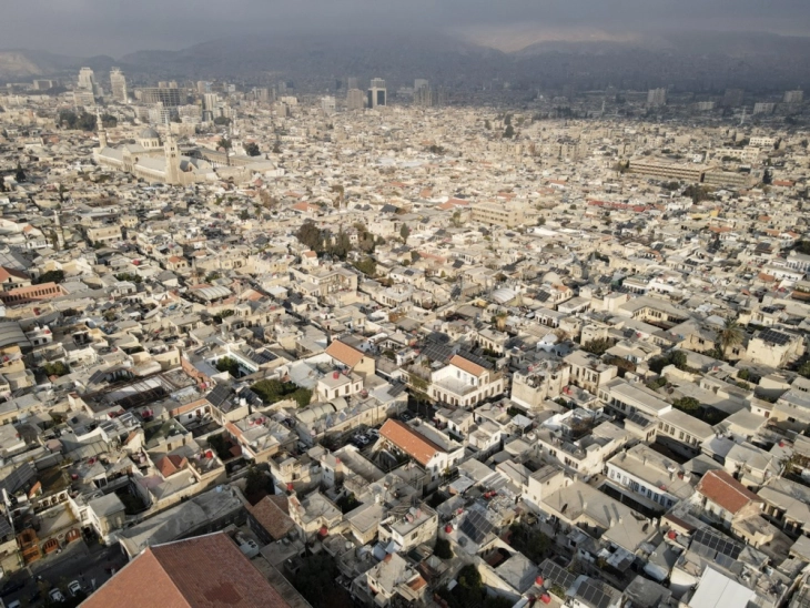 Katari dhe Jordani premtuan mbështetje për Sirinë