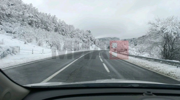 Hiqet ndalesa e qarkullimit për automjete të rënda transportuese në aksin rrugor Kriva Pallankë – VK 