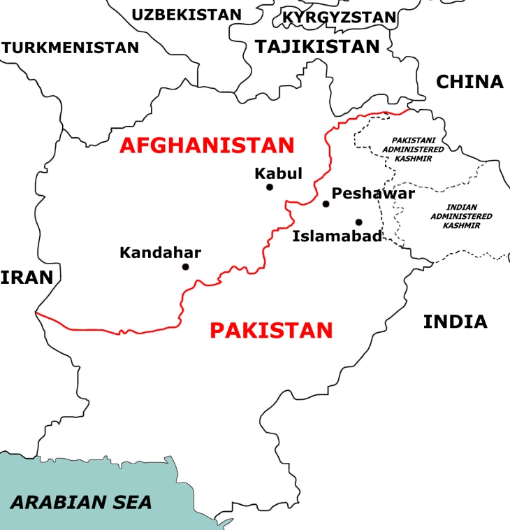 Pakistani ka bombarduar strehimore të militantëve në Afganistan