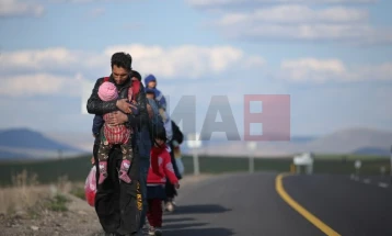 Rreth 18.000 sirianë u kthyen në vend pas rrëzimit të Asadit