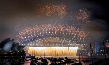 Sydney welcomes 2025 with iconic harbour spectacle