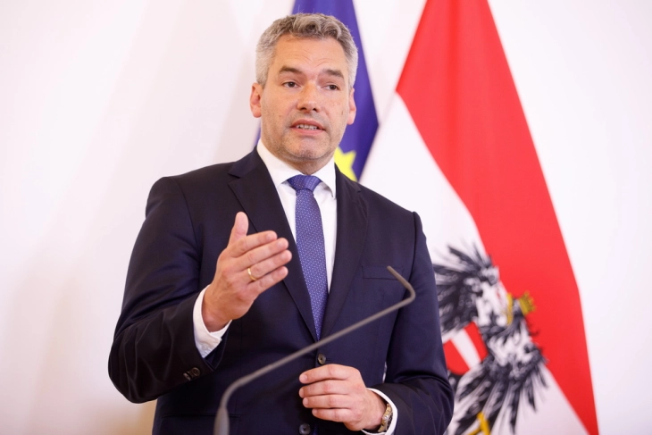 Austria in limbo as chancellor to resign after coalition talks fail