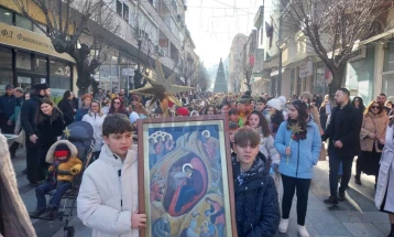 Во Струмица се одржаа Бадникарски концерт и Бадникова поворка