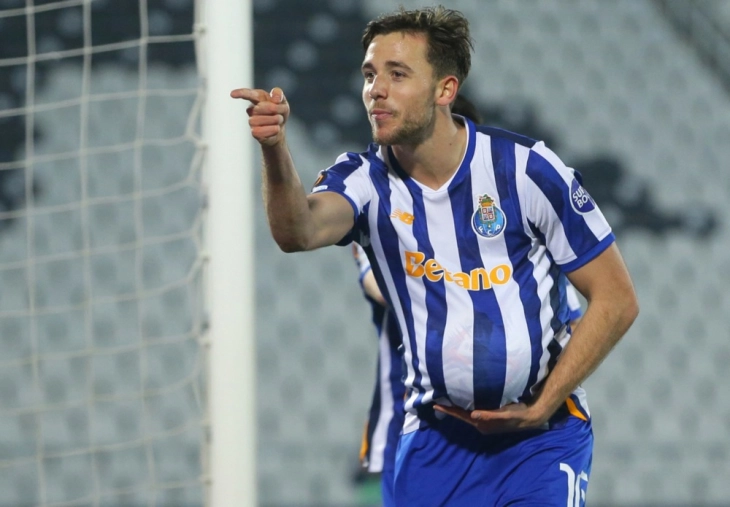 Порто не дозволи трансфер на Нико во Манчестер сити