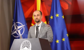 Ministri Murtezani nesër dhe pasnesër për një vizitë pune në Bruksel