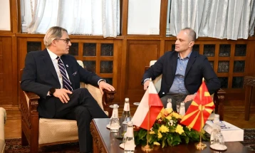 Средба на претседателот на Националниот совет за евроинтеграции Филипче со в.д амбасадорот на Полска Бримора