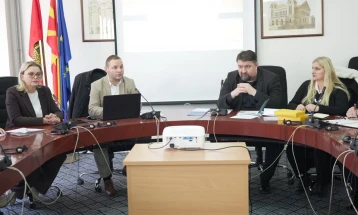 Сектор за образование Куманово одржа работен состанок за јазиците на помалубројните етнички заедници