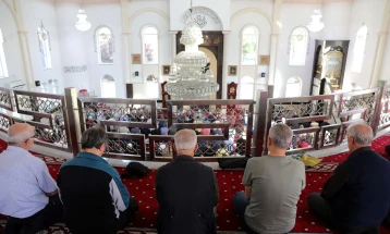 Fillon agjërimi i Muajit të Shenjtë të Ramazanit