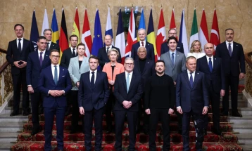 Стармер: Мировен исход за Украина би бил клучен и за стабилноста на Европа