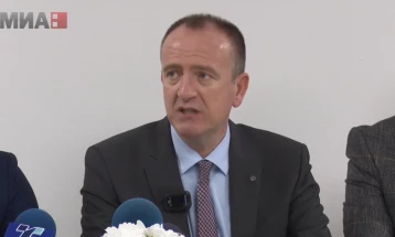 Taravari: Nëse publikut nuk i pëlqen dhe ka lëshime do ta anulojmë tenderin për parkingun në Qendrën Klinike, 50 denarë për orë është çmim i denjë