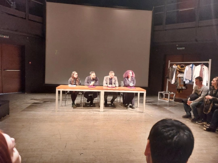 Во велешкиот театар одржана комеморација по повод смртта на актерот Самоил Стојановски