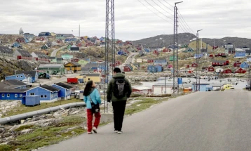 Жителите на Гренланд денеска гласаат за нов парламент