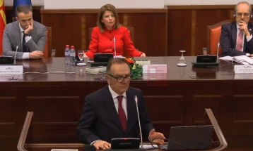 Bishev: Të reduktohen shtesat buxhetore për pensione dhe të vendosen nën 30 për qind