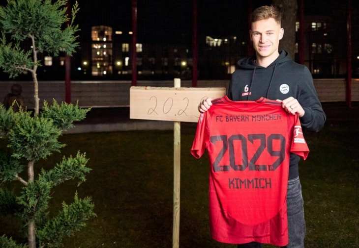 Клубот потврди: Кимих потпиша нов долгорочен договор со Баерн