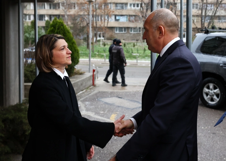 Radev: Bullgaria është e gatshme të marrë ende të lënduar nga zjarri në Koçan