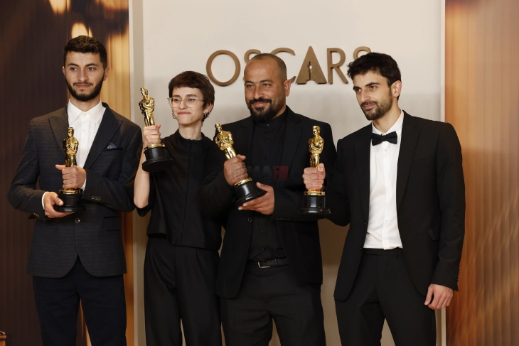 Палестински оскаровец претепан од израелски доселеници на Западниот Брег