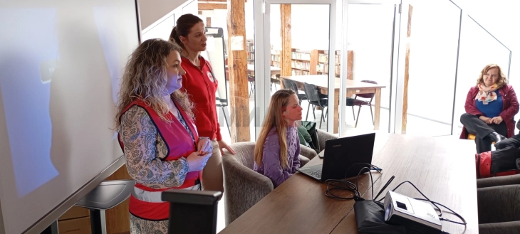 Младите од Делчево се едуцираа за укажување прва помош при епилептични напади