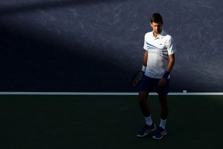 Ѓоковиќ продолжува да руши рекорди: Му одзеде уште еден на Федерер