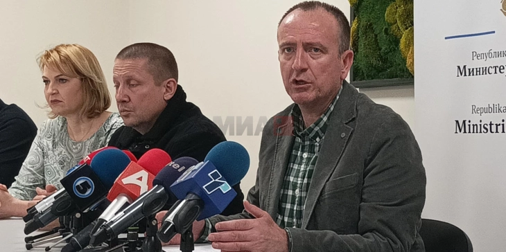 Taravari konsideron se një takim liderësh i propozuar nga Filipçe do të ishte vetëm humbje kohe