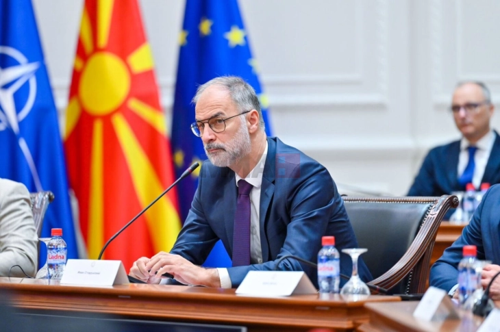 Stoilkoviqi: Festa e Fitër Bajramit i ndriçoi shtëpitë dhe zemrat tuaja me dashuri, harmoni dhe tolerancë