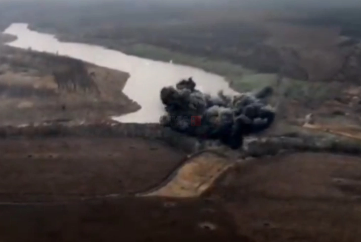 Руските сили уништиле своја брана во близина на границата со Украина