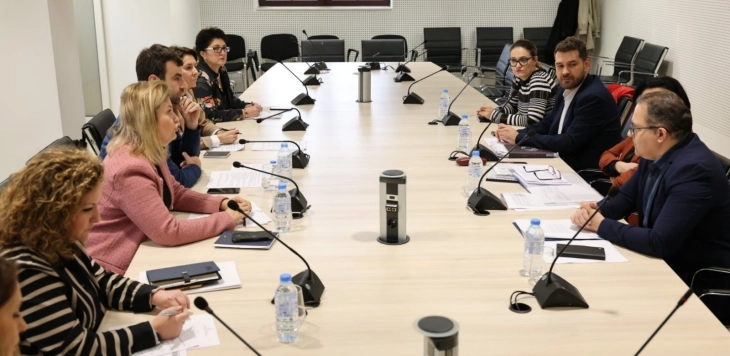 Ministria e Energjetikës: Pengesat pronësore-juridike i frenojnë projektet energjetike, kërkojmë zgjidhje urgjente