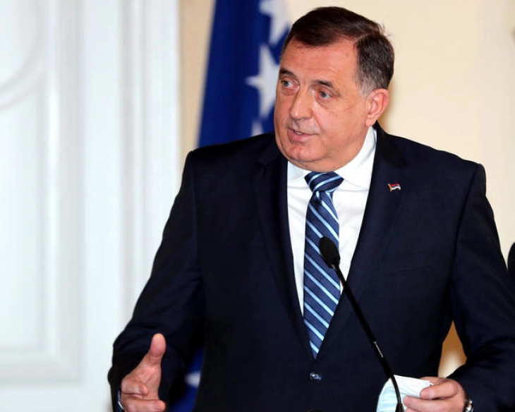 Додик за РТРС: Се вратив во Бања Лука преку редовен граничен премин