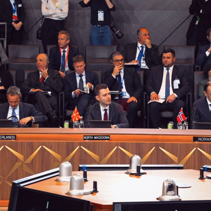 Ministri Mucunski në takimin ministror të NATO-s në Bruksel