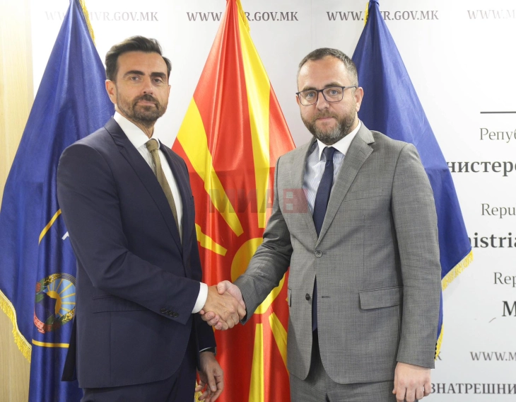 Takimi Toshkovski - Hodulin: Mbështetje intensive nga BE-ja përmes IPA projekteve për krijimin e një force policore me standarde evropiane