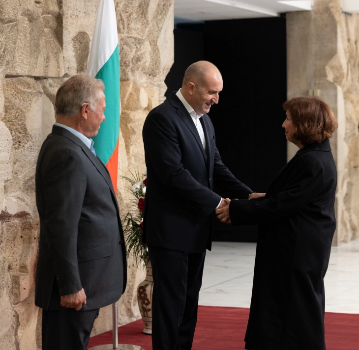 Siljanovska Davkova, Radev in Sofia discuss Kochani tragedy, EU integration